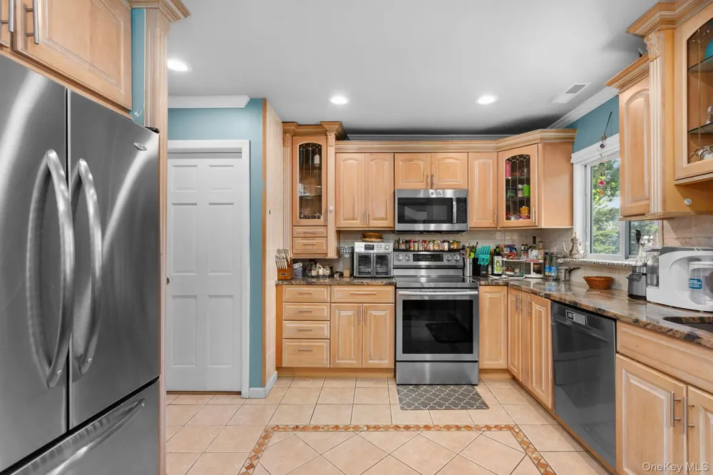185 Rosedale Road Yonkers, NY 10710