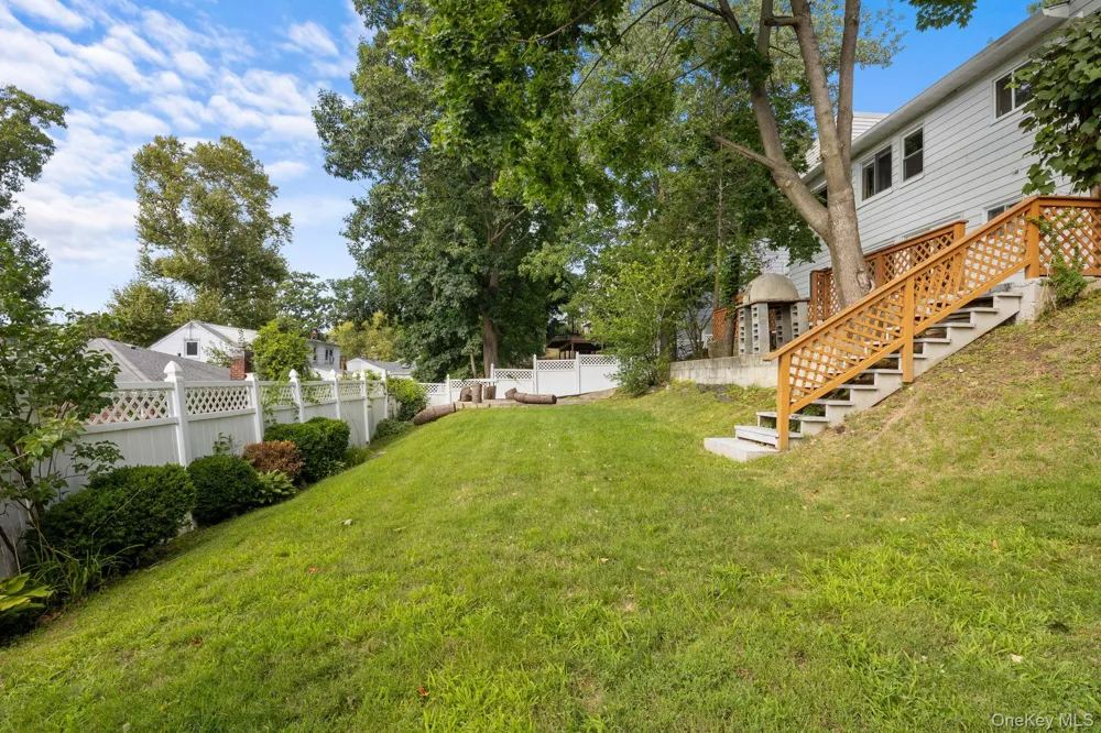 185 Rosedale Road Yonkers, NY 10710