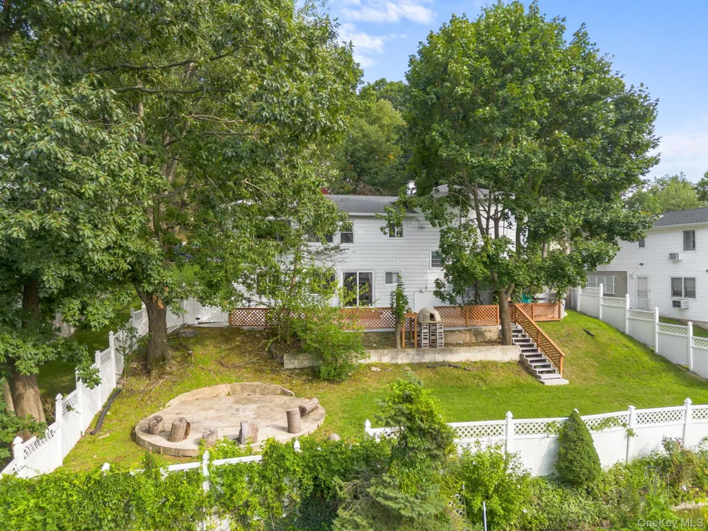 185 Rosedale Road Yonkers, NY 10710