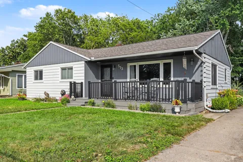 513 Douglas Avenue