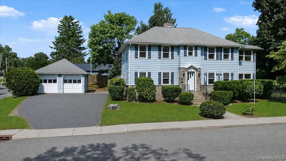 35 Orchard Place Beacon, NY 12508