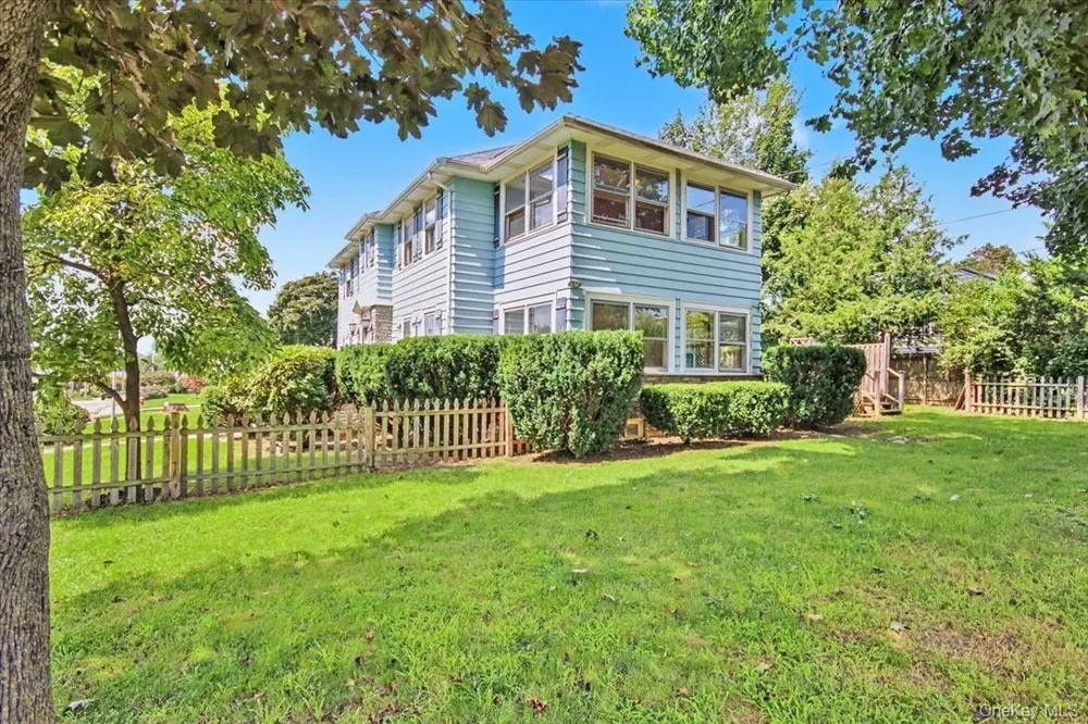 35 Orchard Place Beacon, NY 12508