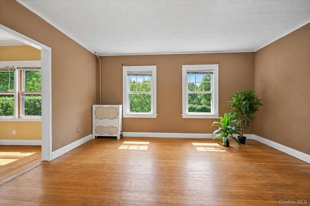 35 Orchard Place Beacon, NY 12508