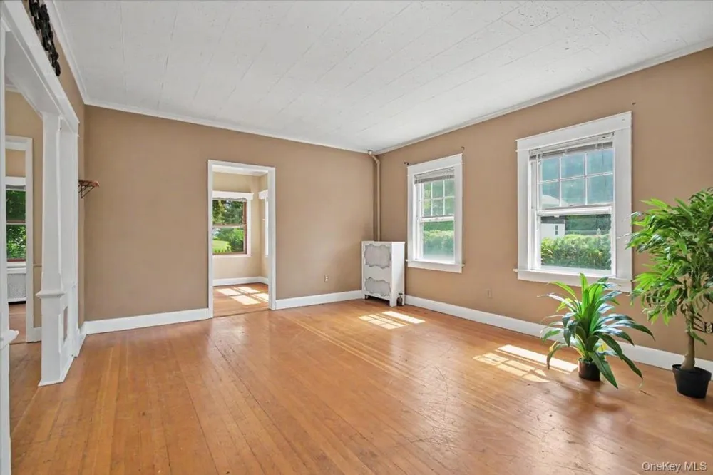 35 Orchard Place Beacon, NY 12508