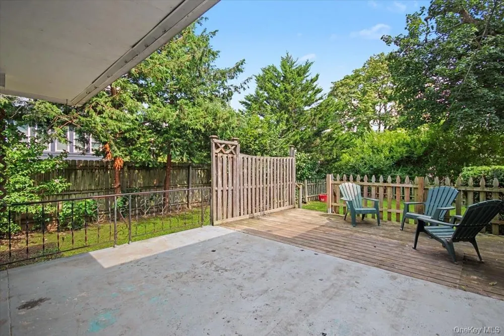 35 Orchard Place Beacon, NY 12508