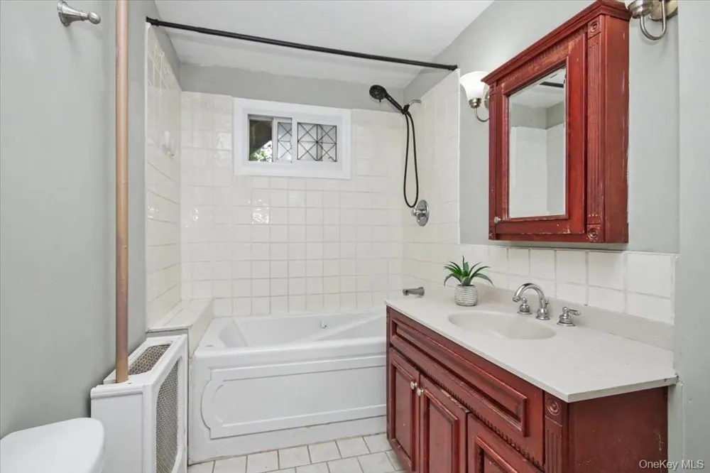 35 Orchard Place Beacon, NY 12508