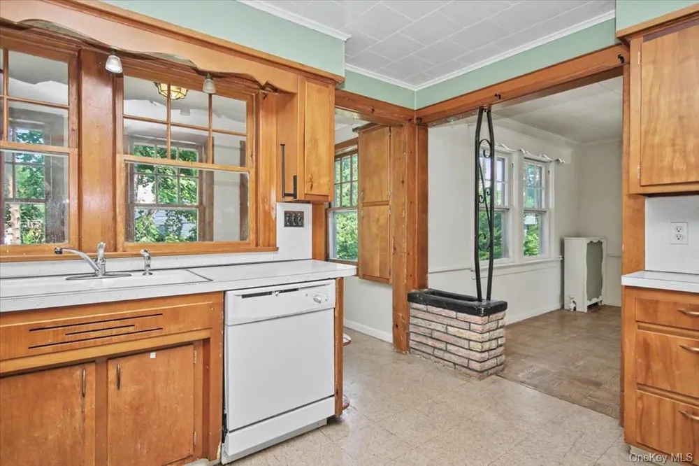 35 Orchard Place Beacon, NY 12508