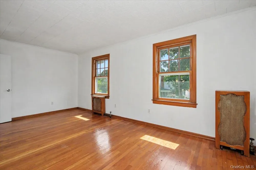 35 Orchard Place Beacon, NY 12508