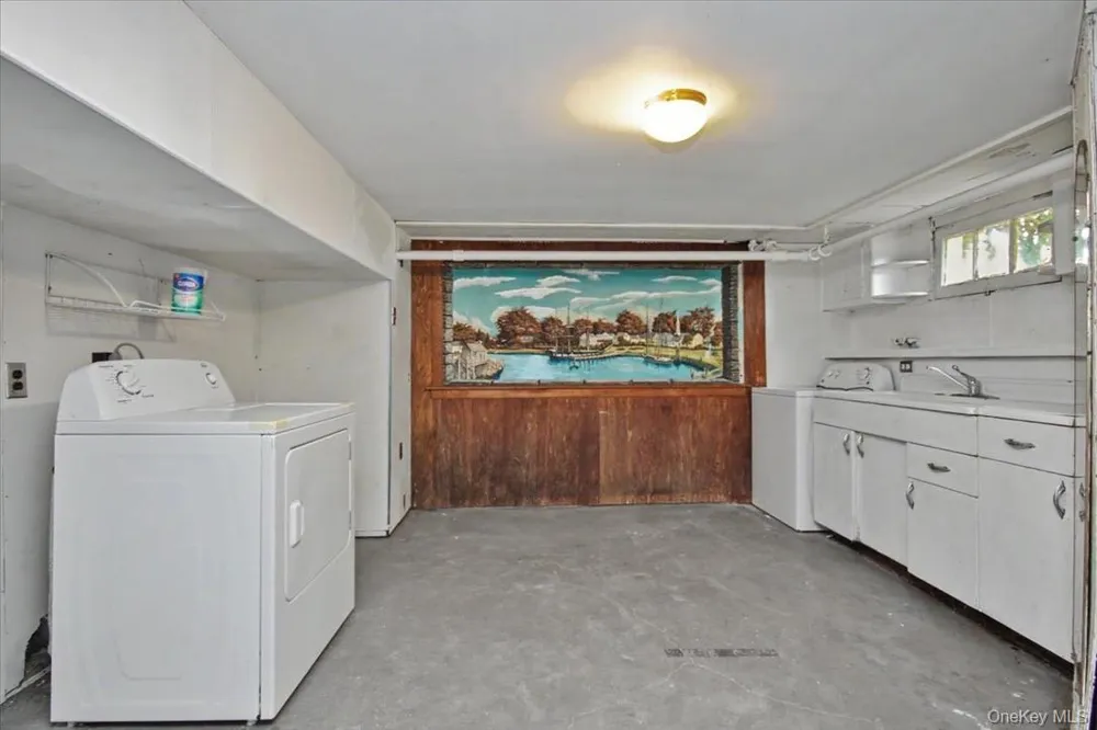 35 Orchard Place Beacon, NY 12508