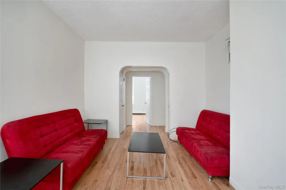 211 Kosciuszko Street #3 Brooklyn, NY 11216