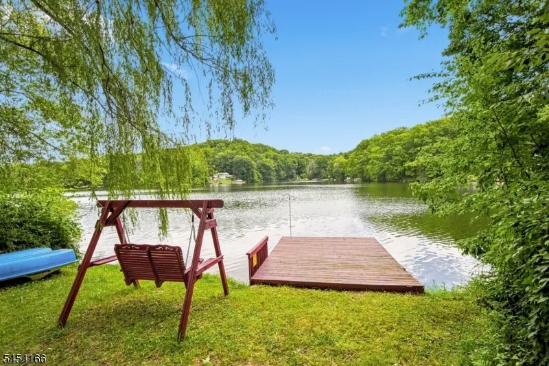 111 S Shore Dr Wantage, NJ 07461