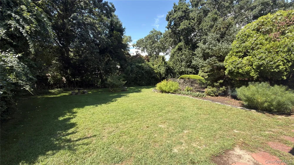 128 Rocky Point Landing Road Rocky Point, NY 11778