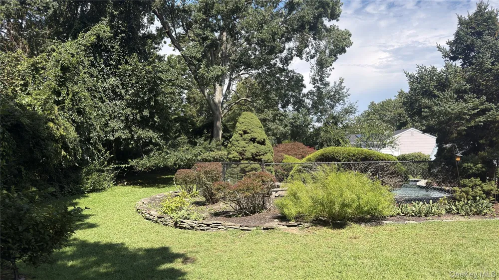 128 Rocky Point Landing Road Rocky Point, NY 11778