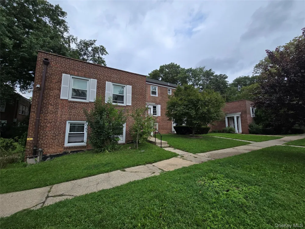 144-15 Charter #3GC Briarwood, NY 11435