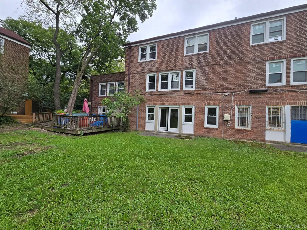 144-15 Charter #3GC Briarwood, NY 11435