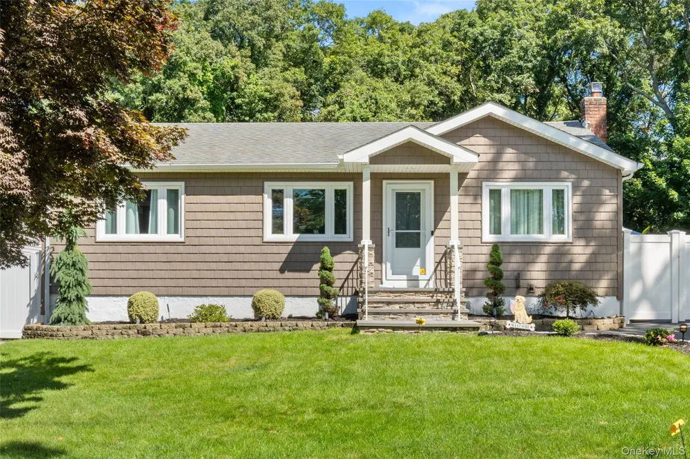 193 Ohls Street Patchogue, NY 11772