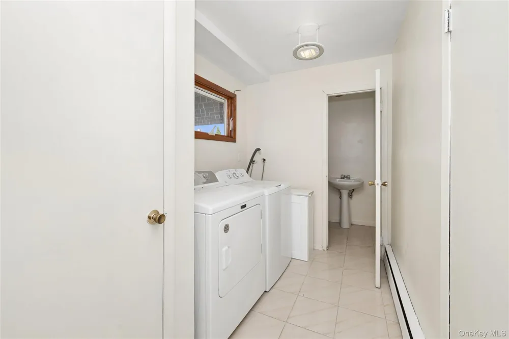 2625 Riverside Drive Wantagh, NY 11793