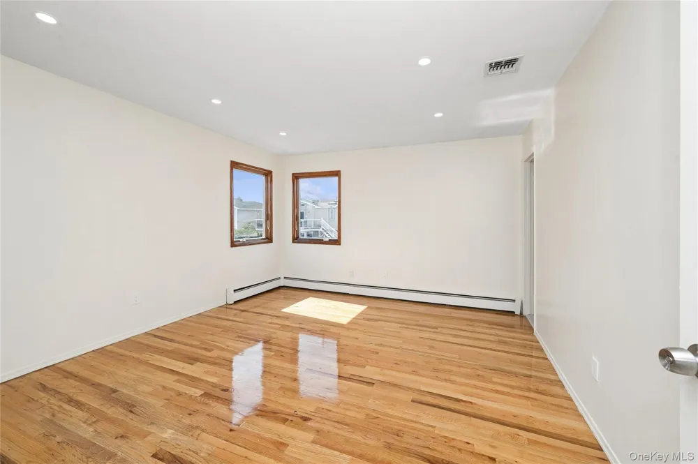 2625 Riverside Drive Wantagh, NY 11793