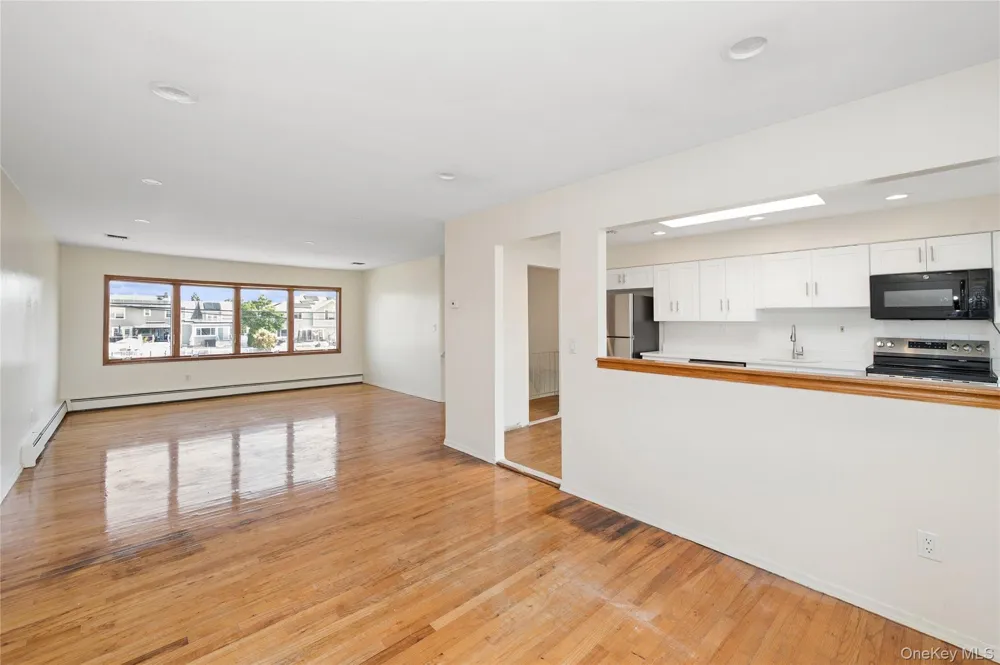 2625 Riverside Drive Wantagh, NY 11793