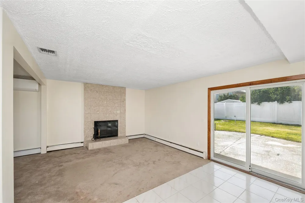 2625 Riverside Drive Wantagh, NY 11793