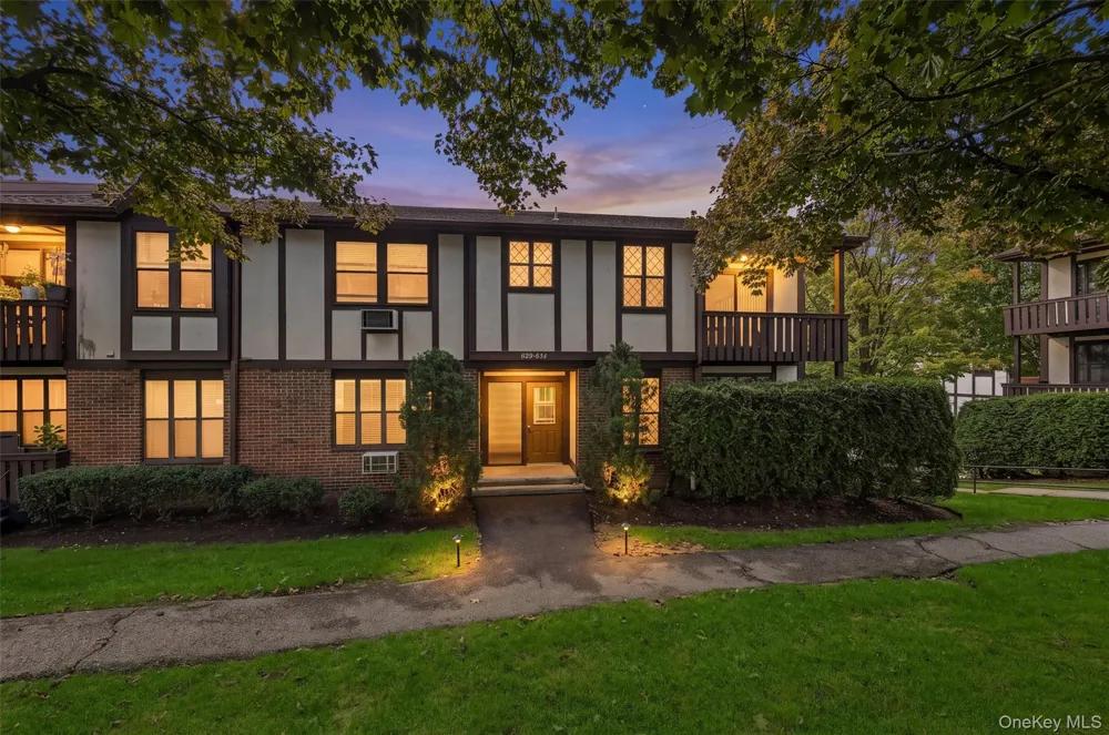 631 Sierra Vista Lane #Bldg 21 Valley Cottage, NY 10989