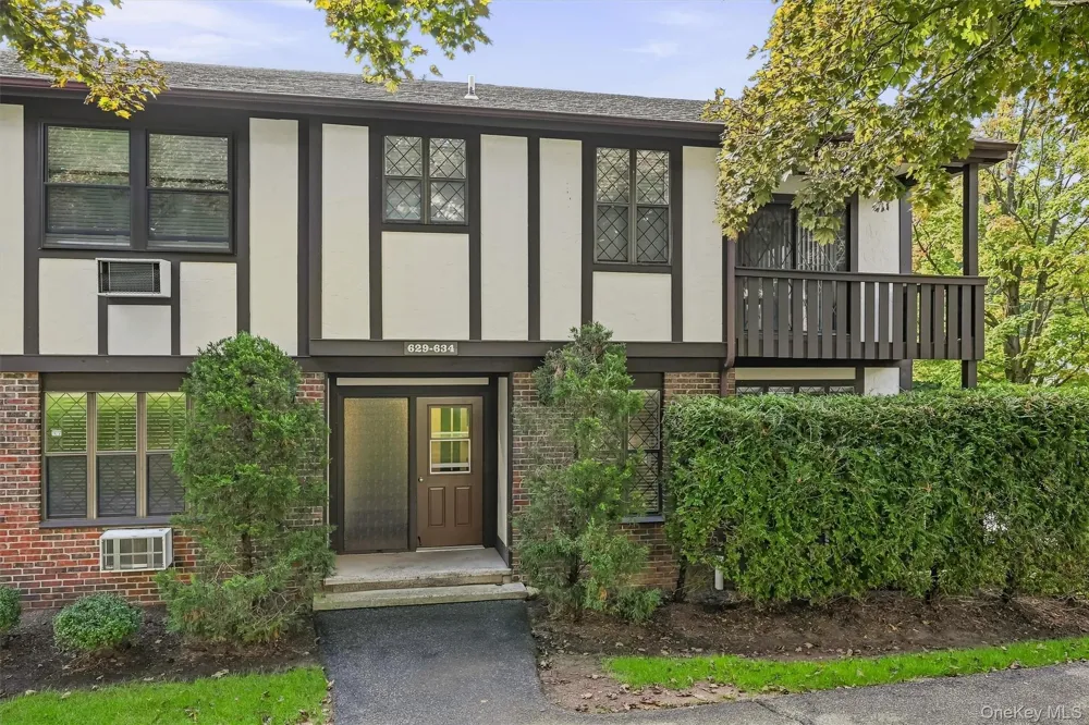 631 Sierra Vista Lane #Bldg 21 Valley Cottage, NY 10989
