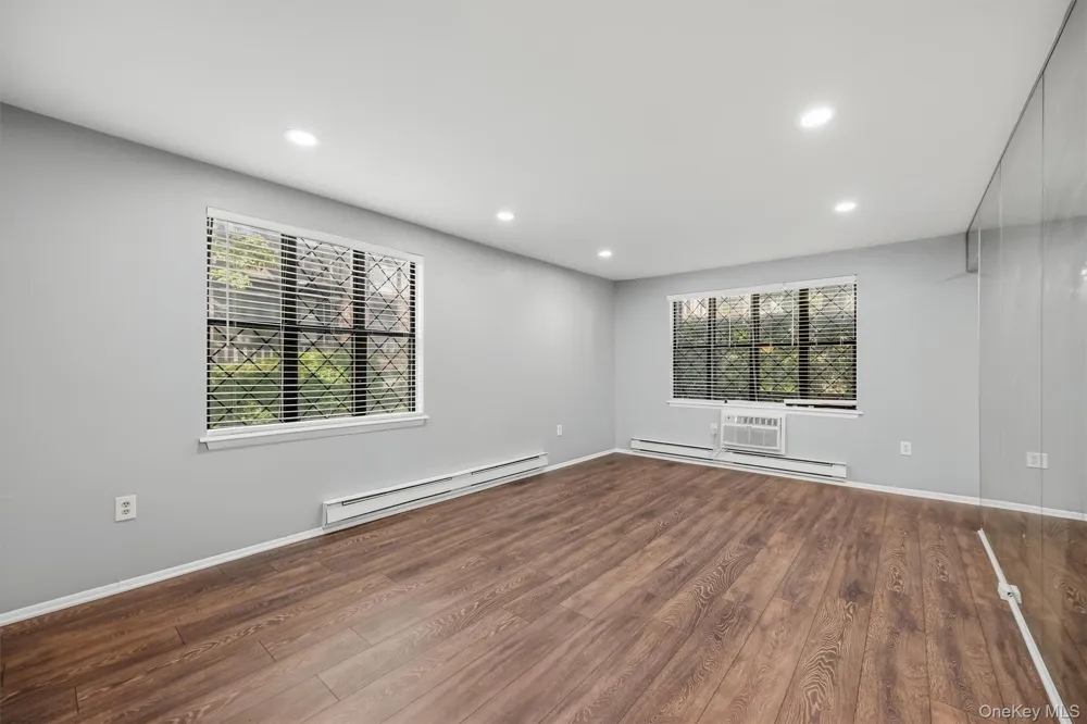 631 Sierra Vista Lane #Bldg 21 Valley Cottage, NY 10989