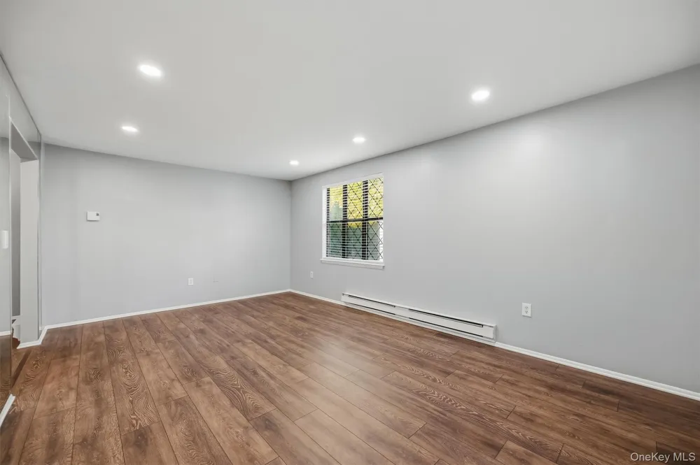 631 Sierra Vista Lane #Bldg 21 Valley Cottage, NY 10989