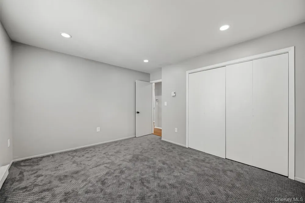 631 Sierra Vista Lane #Bldg 21 Valley Cottage, NY 10989