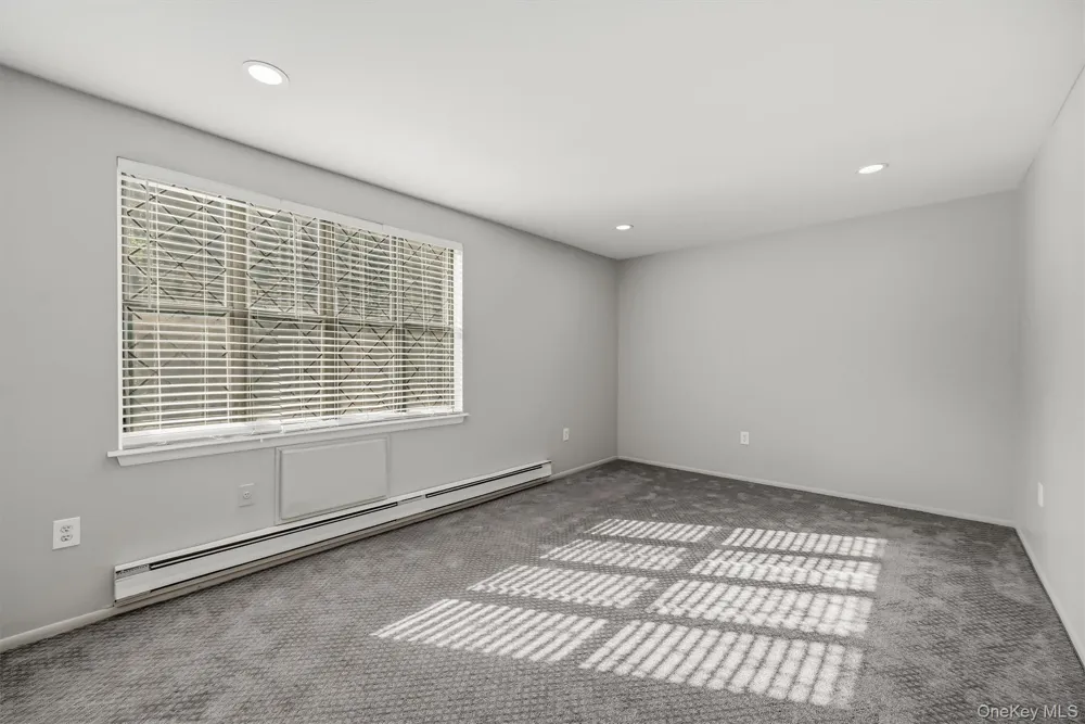 631 Sierra Vista Lane #Bldg 21 Valley Cottage, NY 10989