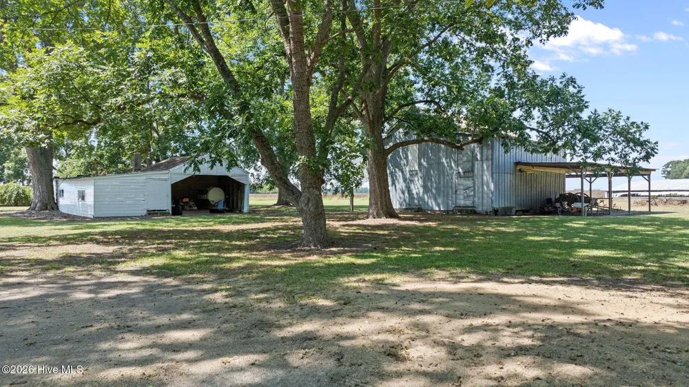 2356 Oakdale Road La Grange, NC 28551