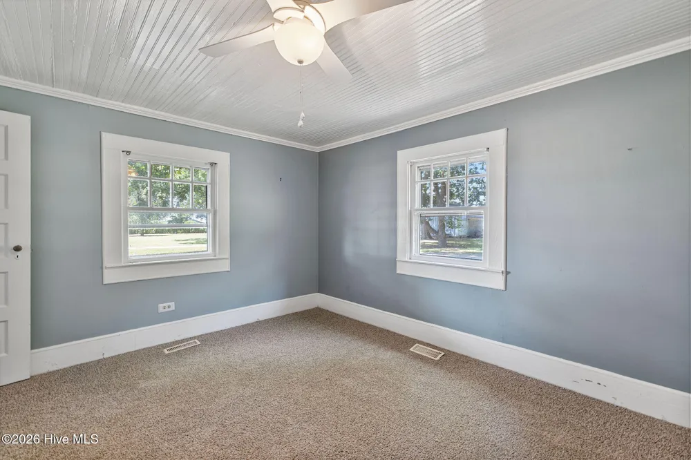 2356 Oakdale Road La Grange, NC 28551
