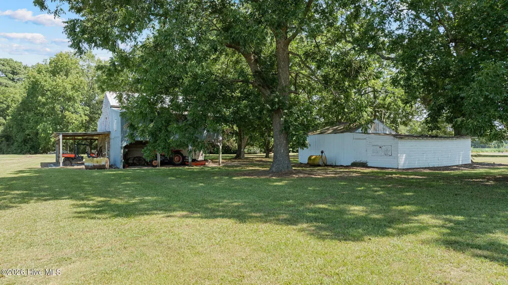2356 Oakdale Road La Grange, NC 28551