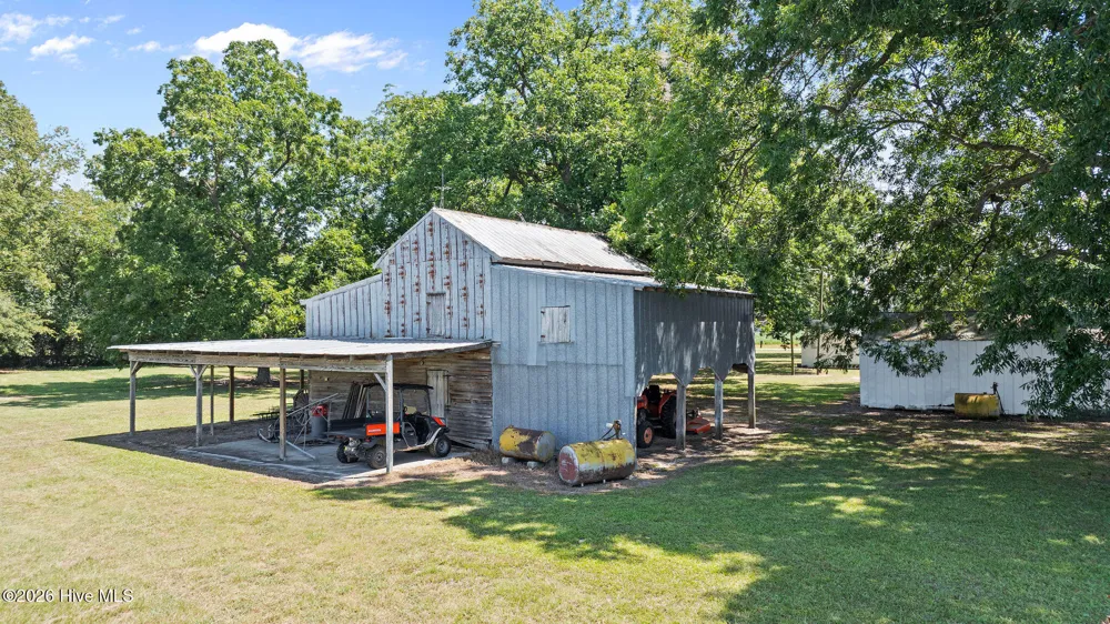 2356 Oakdale Road La Grange, NC 28551