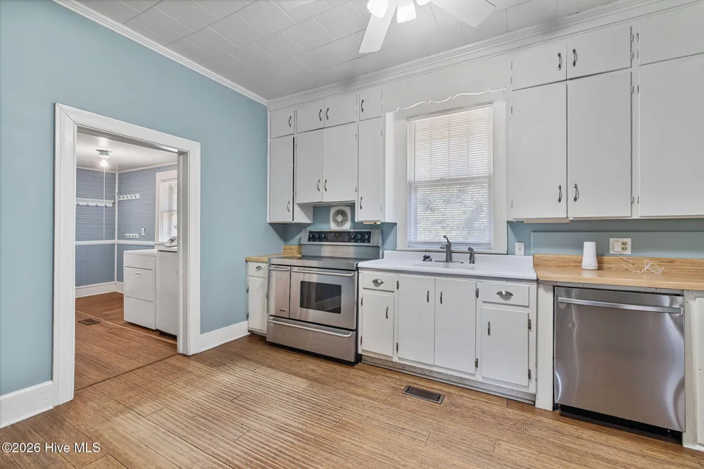 2356 Oakdale Road La Grange, NC 28551