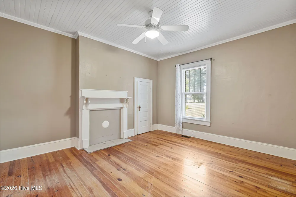 2356 Oakdale Road La Grange, NC 28551
