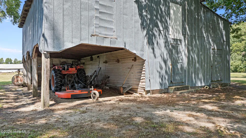 2356 Oakdale Road La Grange, NC 28551