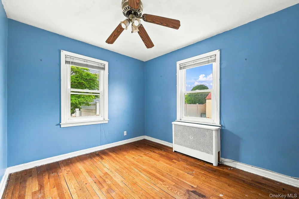 39 Emma Street Bethpage, NY 11714