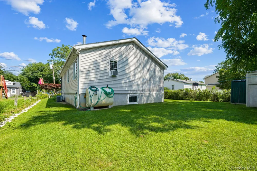 142 27th Street Wheatley Heights, NY 11798