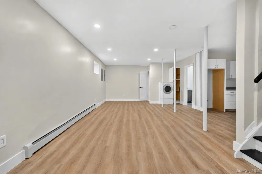 142 27th Street Wheatley Heights, NY 11798