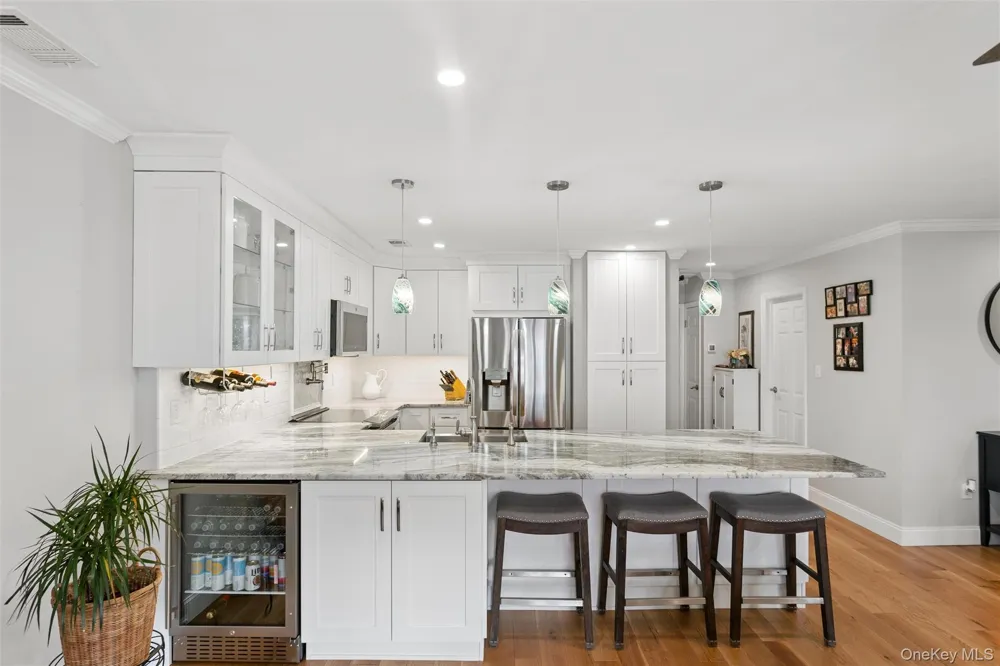 94 Pacific Boulevard Long Beach, NY 11561