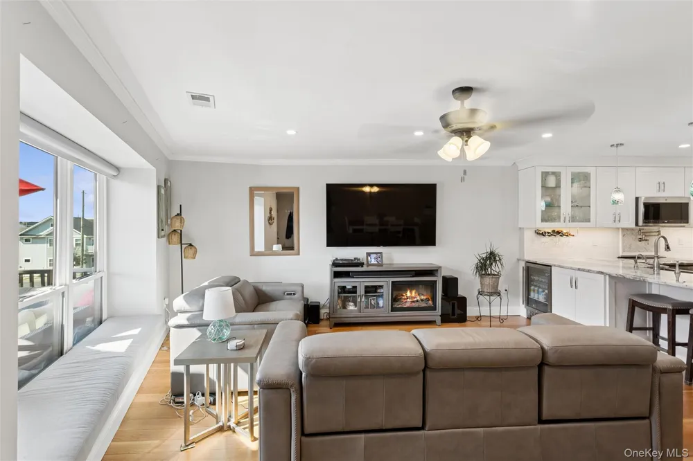 94 Pacific Boulevard Long Beach, NY 11561