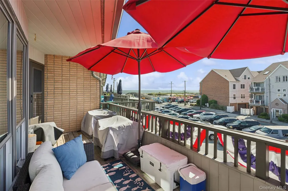 94 Pacific Boulevard Long Beach, NY 11561