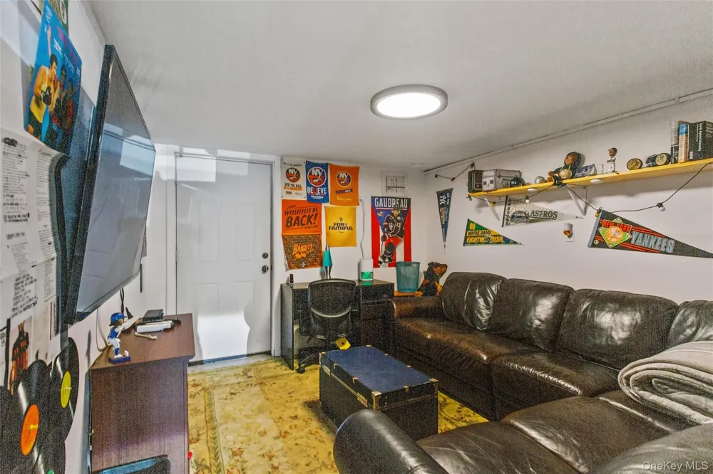 94 Pacific Boulevard Long Beach, NY 11561