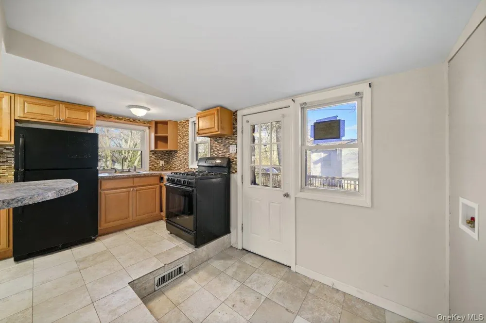 37 Orchard Trail Monroe, NY 10950