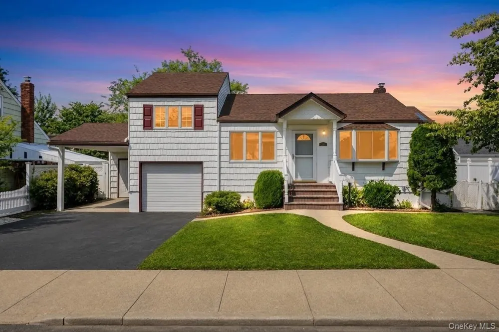 125 S 5th Street Bethpage, NY 11714