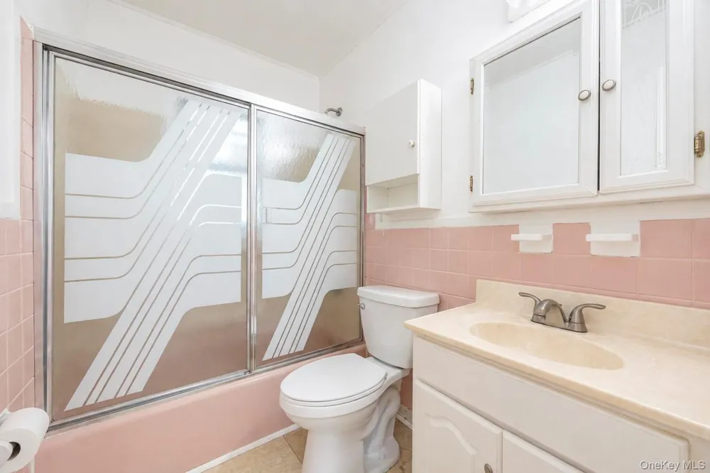 125 S 5th Street Bethpage, NY 11714