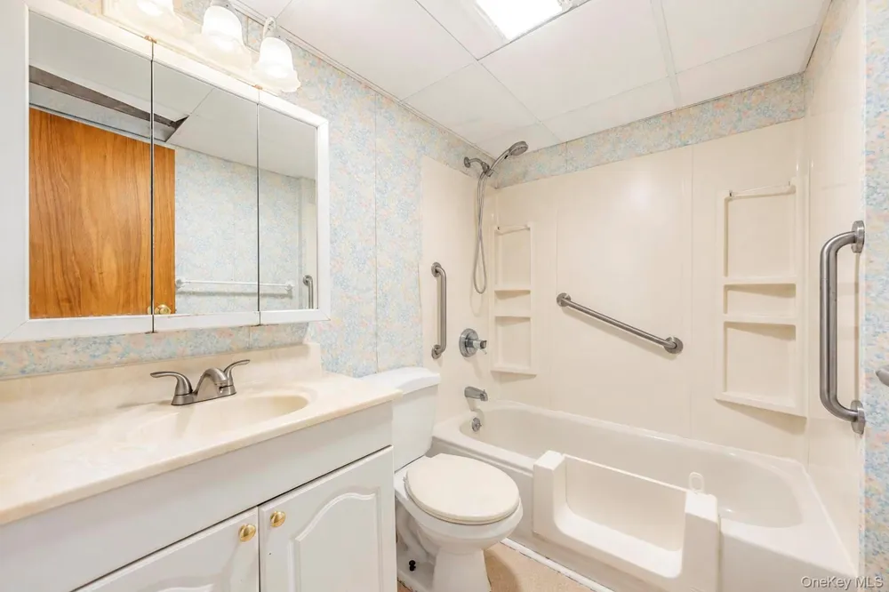 125 S 5th Street Bethpage, NY 11714