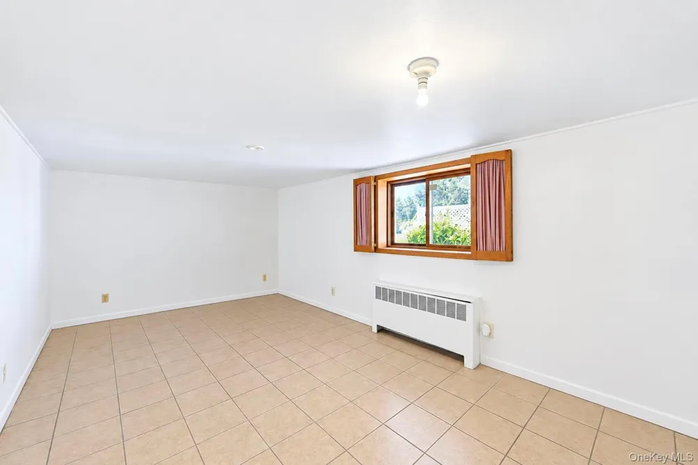 125 S 5th Street Bethpage, NY 11714