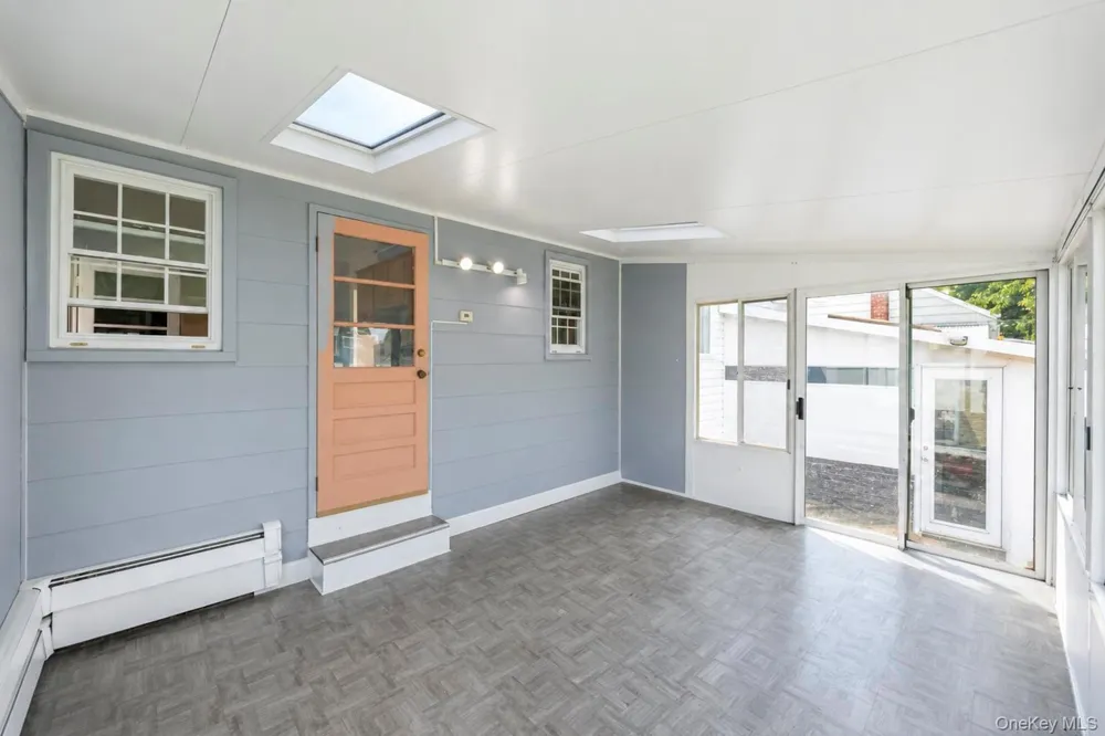 125 S 5th Street Bethpage, NY 11714